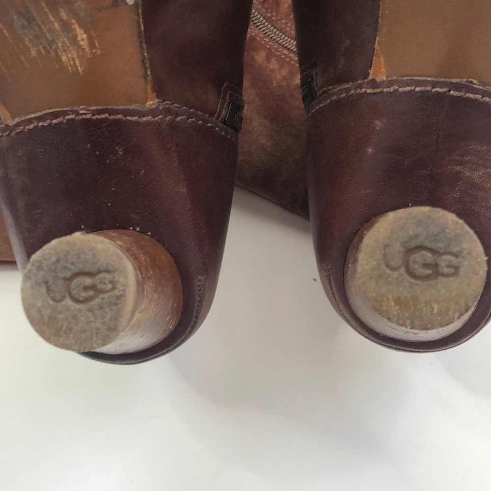 UGG Tall brown leather and suede boots - Picture 5 of 9